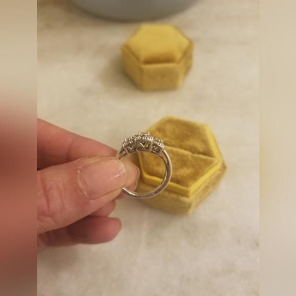 Art Deco diamond engagement ring - Picture 3 of 8